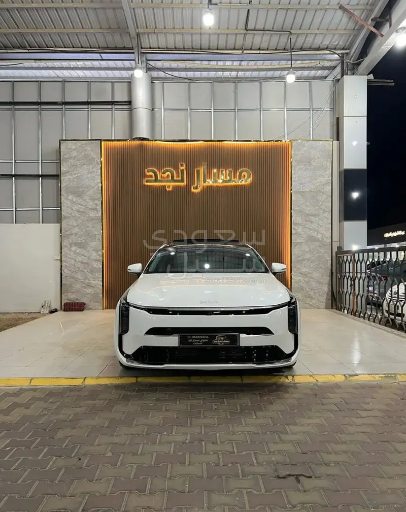 2025 كيا كاي8