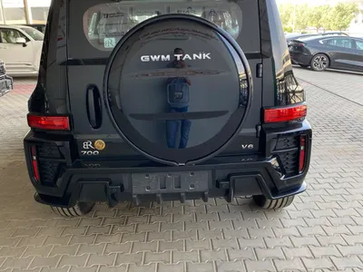 2027 تانك 700