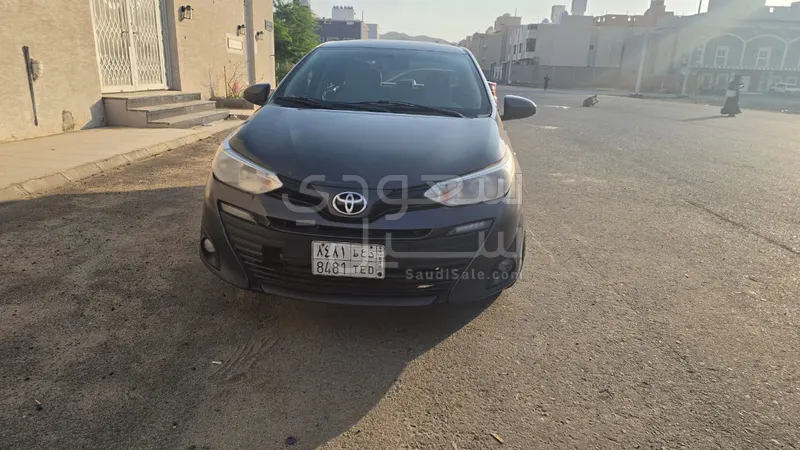 2019 تويوتا ياريس واي بلس