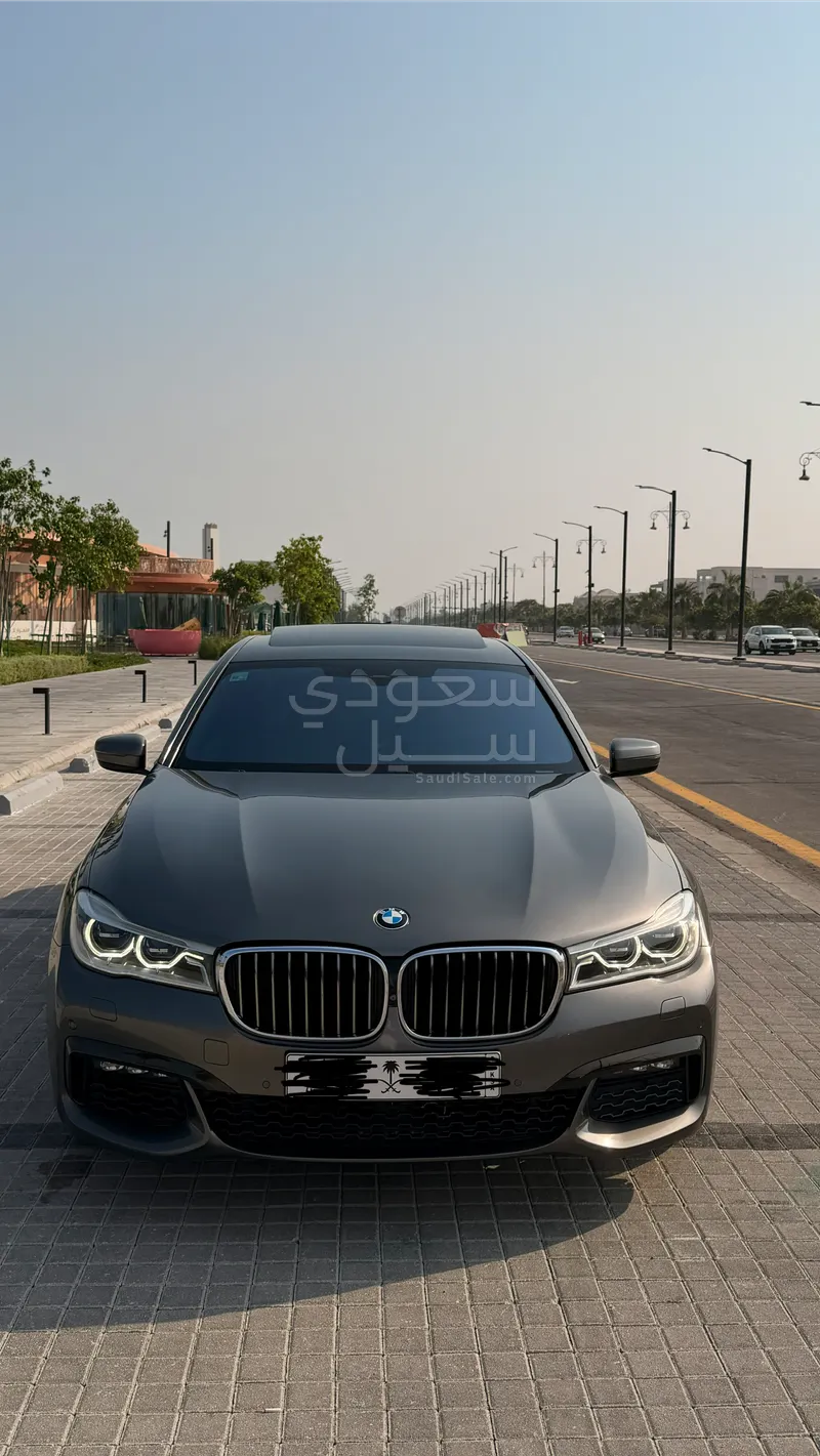 2016 بي ام دبليو الفئة السابعة 740 إل أي