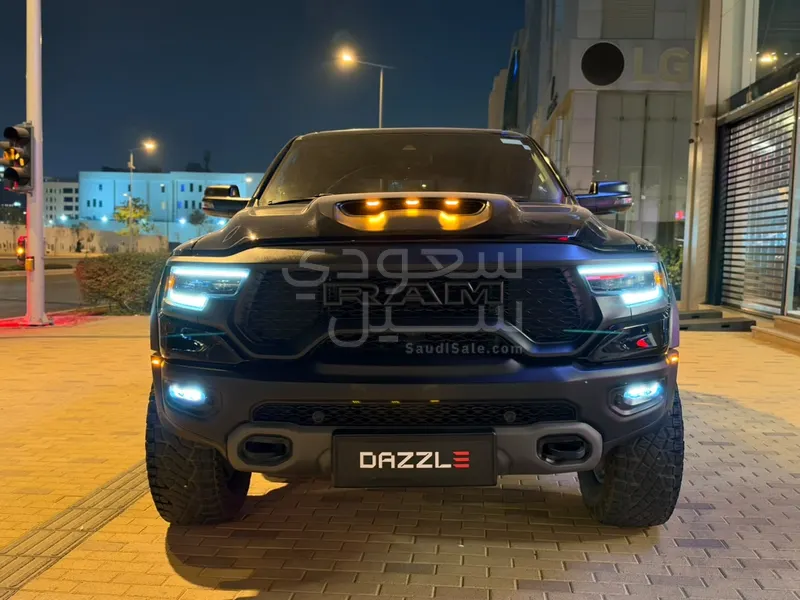 2024 دودج رام تي ار اكس