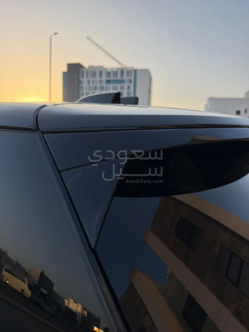2023 لاند روفر رينج روفر فوج اس اي