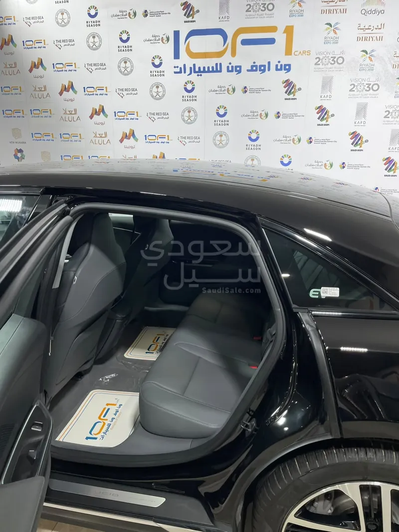 2026 لوسيد اير بيور