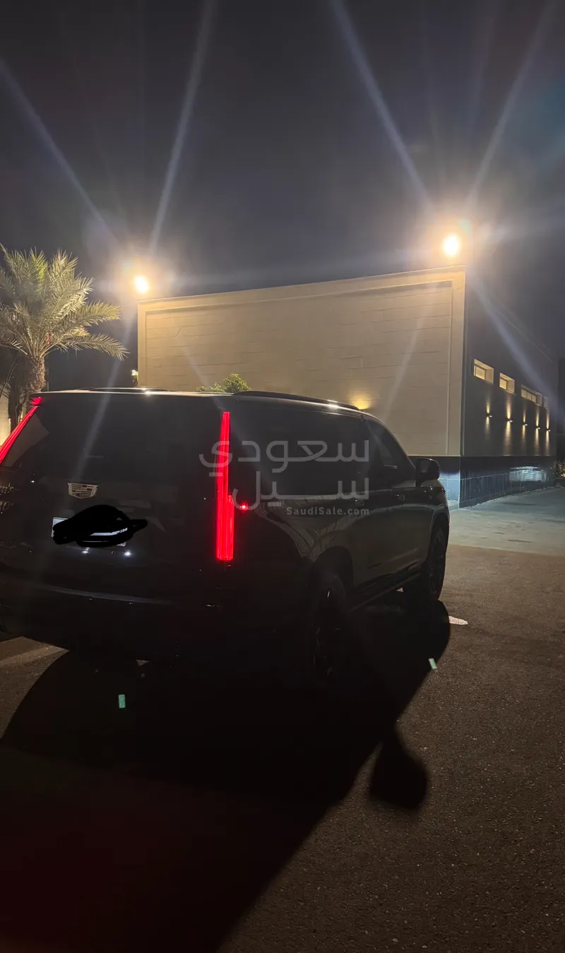 2026 كاديلاك اسكاليد سبورت