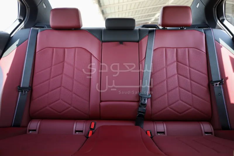2027 بي ام دبليو الفئة الخامسة 520 أي