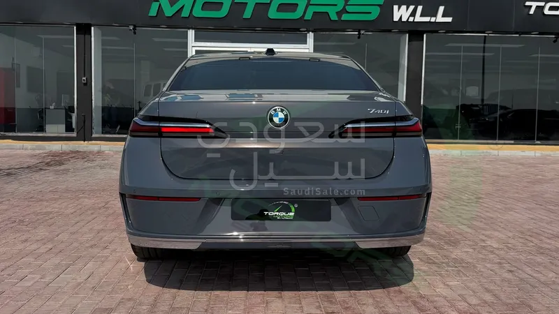 2026 بي ام دبليو الفئة السابعة 740أي