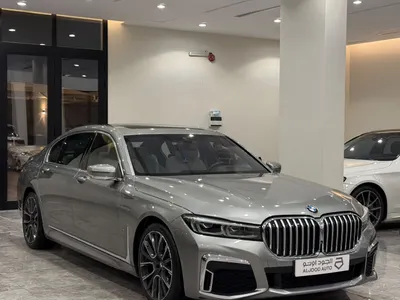 2020 بي ام دبليو الفئة السابعة 730 إل أي