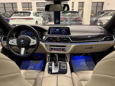 2020 بي ام دبليو الفئة السابعة 730 إل أي
