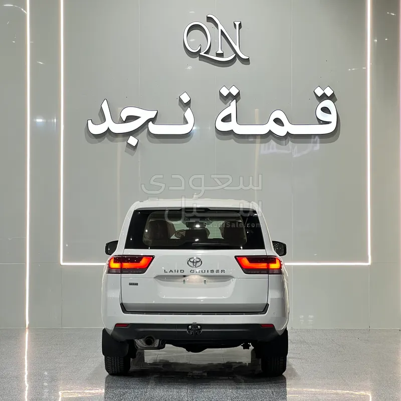 2026 تويوتا لاند كروزر جي اكس ار