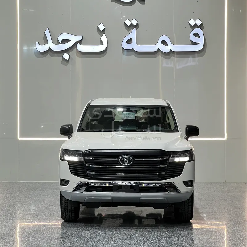 2026 تويوتا لاند كروزر جي اكس ار