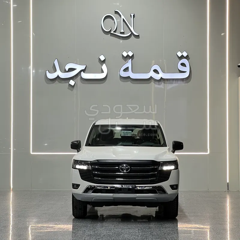 2026 تويوتا لاند كروزر جي اكس ار