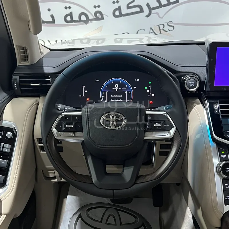 2026 تويوتا لاند كروزر جي اكس ار