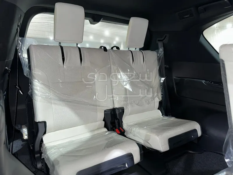 2026 لكزس إل إكس 600 BB