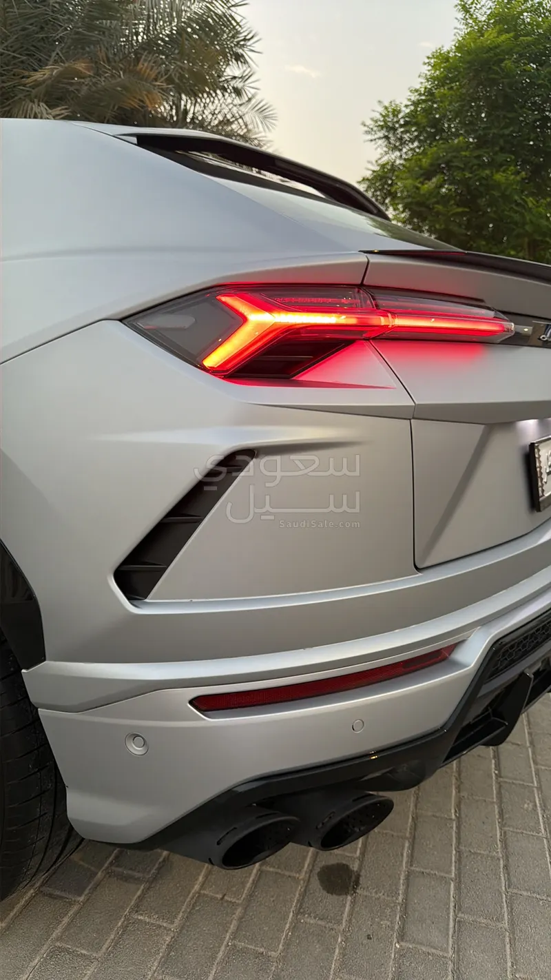 2019 لمبرجيني اوروس اس