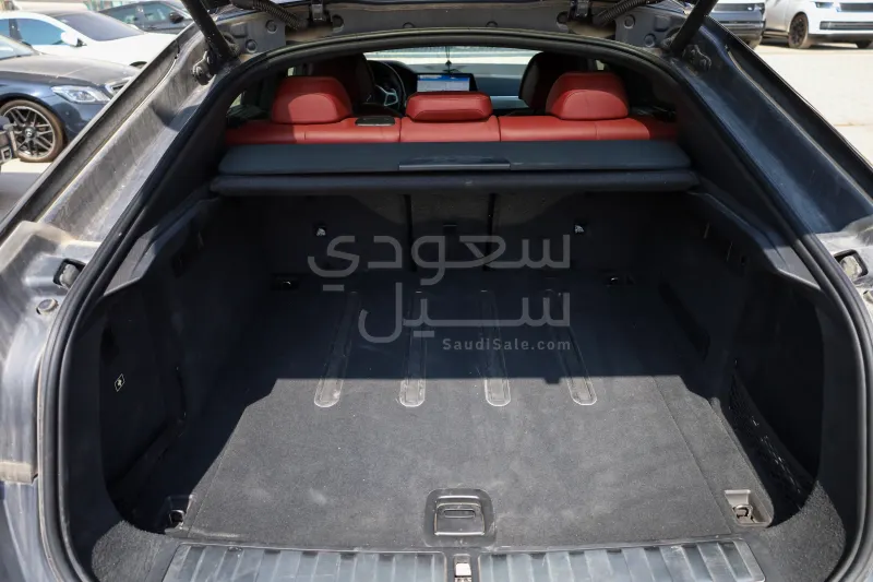 2020 بي ام دبليو الفئة اكس 6