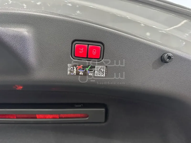 2026 مرسيدس - بنز سي إل إي 200