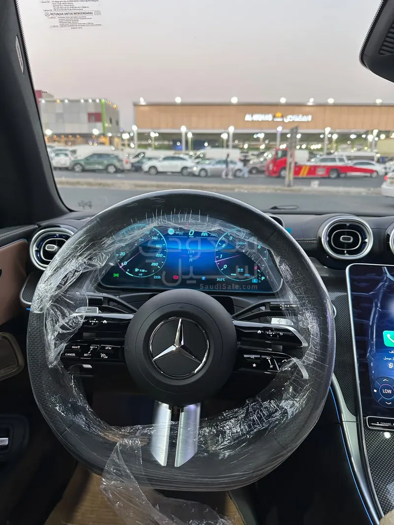 2026 مرسيدس - بنز سي إل إي 200