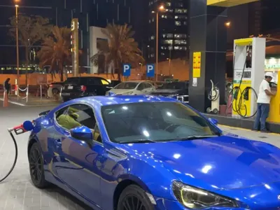 2016 سوبارو بي ار زد