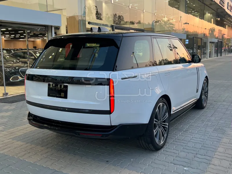 2025 لاند روفر رينج روفر اتش اس اي
