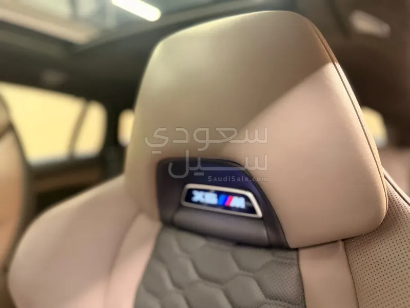 2021 بي ام دبليو الفئة اكس 6 إم كومبيتيشن