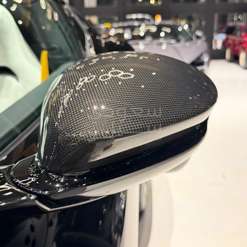 2026 فيراري 12 سيليندر