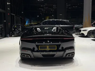 2026 فيراري 12 سيليندر