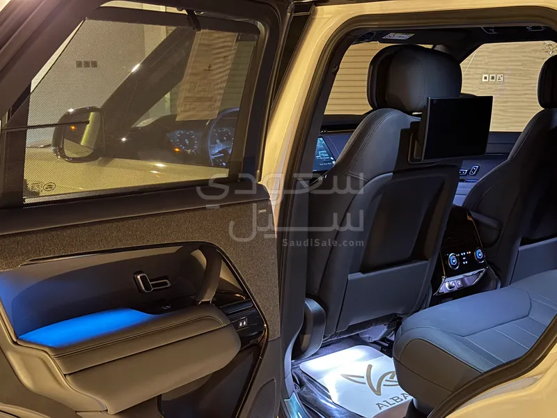 2023 لاند روفر رينج روفر سبورت اوتوبيوجرافي