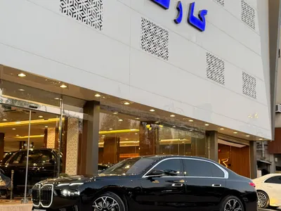 2026 بي ام دبليو الفئة السابعة 735 إل أي