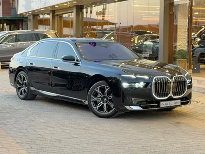 2026 بي ام دبليو الفئة السابعة 735 إل أي