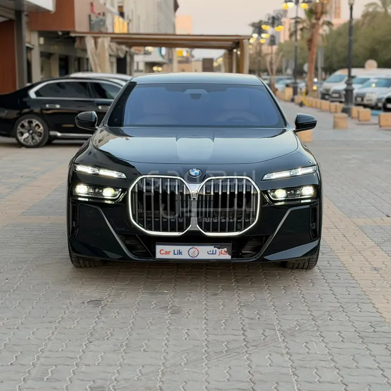 2026 بي ام دبليو الفئة السابعة 740أي