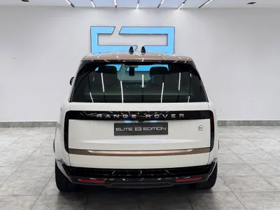 2023 لاند روفر رينج روفر اس في اوتوبيوغرافي