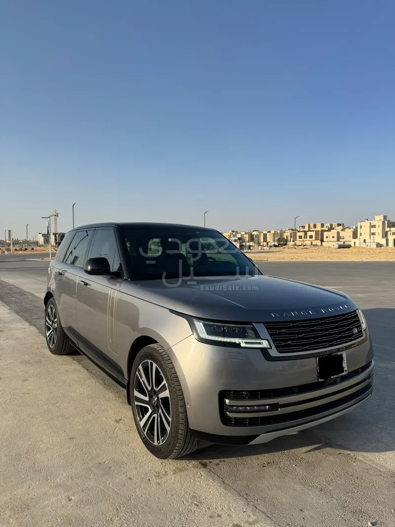 2025 لاند روفر رينج روفر فوج اس اي