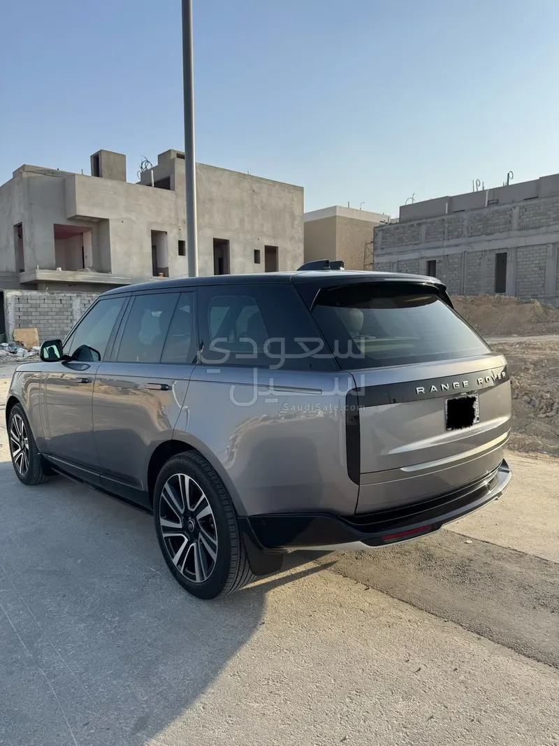 2025 لاند روفر رينج روفر فوج اس اي