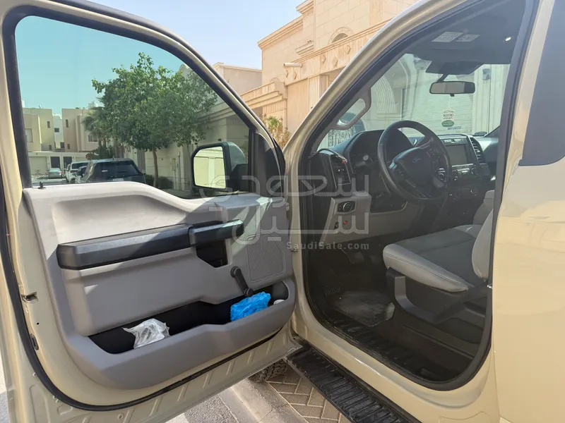 2019 فورد اف 150