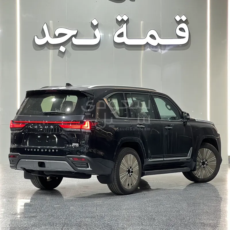 2026 لكزس إل إكس 600 BB