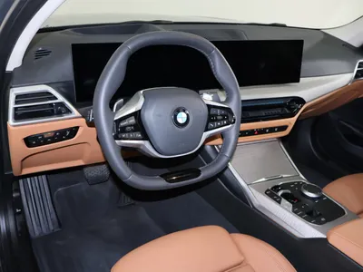 2025 بي ام دبليو الفئة الثالثة 318 أي