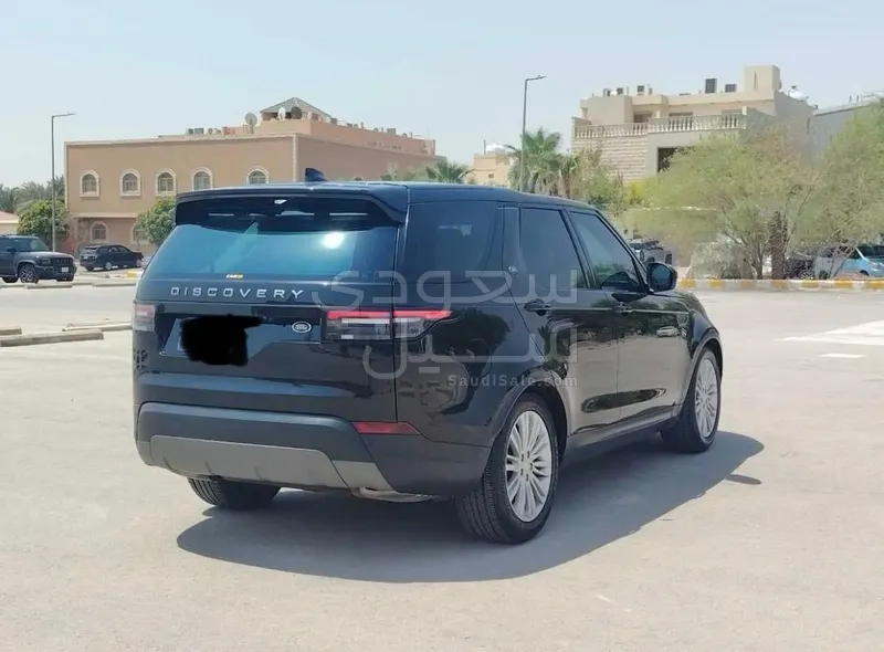 2019 لاند روفر ديسكفري