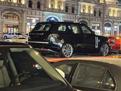 2024 لاند روفر رينج روفر فوج اوتوبيوغرافي