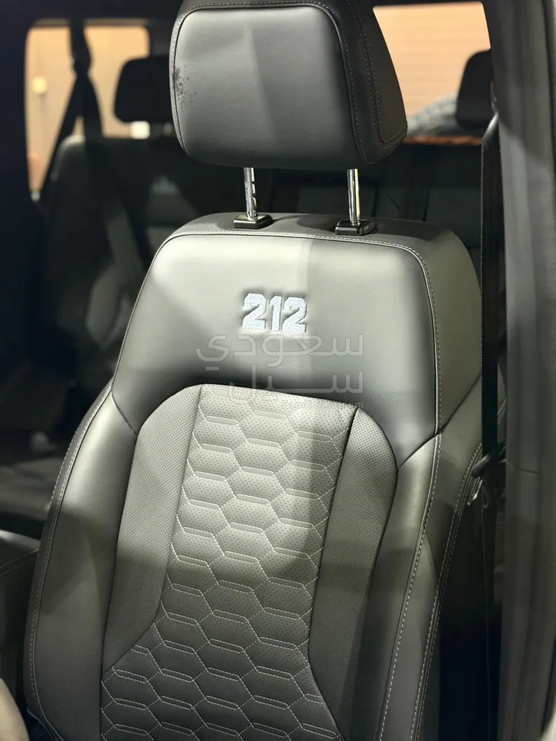 2026 باو 212 T01