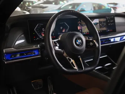 2024 بي ام دبليو الفئة السابعة 735أي