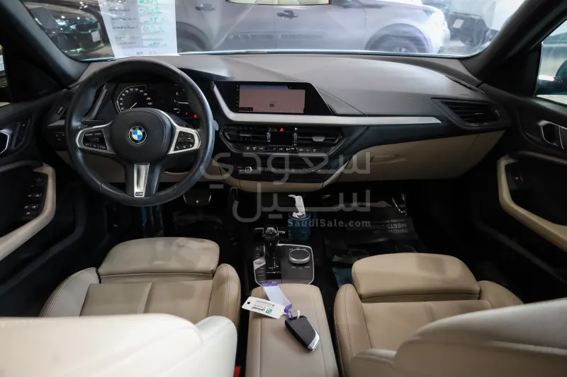 2020 بي ام دبليو الفئة الثانية 218 أي
