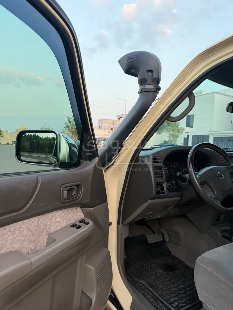 2021 نيسان بيك اب