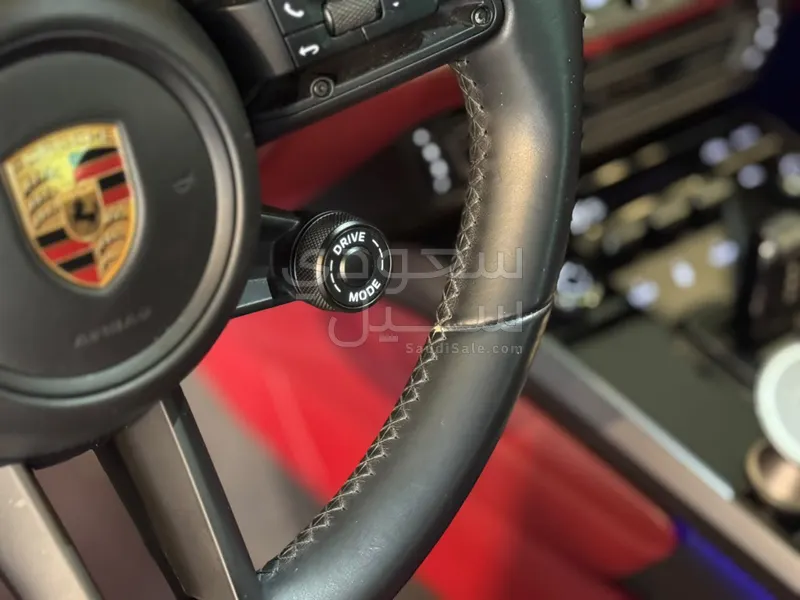2022 بورش 911 كاريرا 4 اس