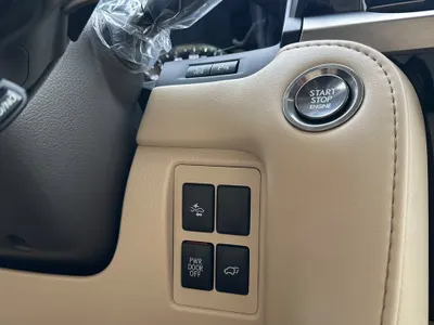 2021 لكزس إل إكس 570