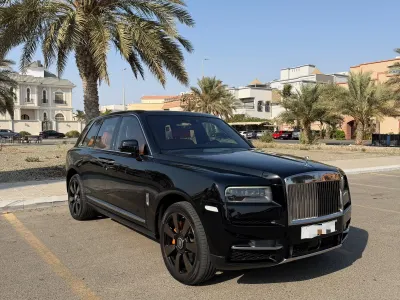 2019 رولز رويس كولينان سلفر بادج