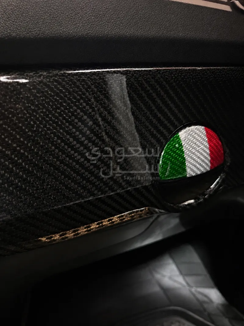 2020 فيات ابارث 695 70 انيفرساريو