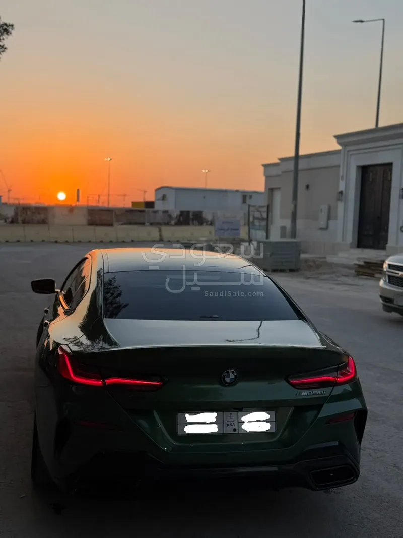 2020 بي ام دبليو الفئة الثامنة إم 850 أي