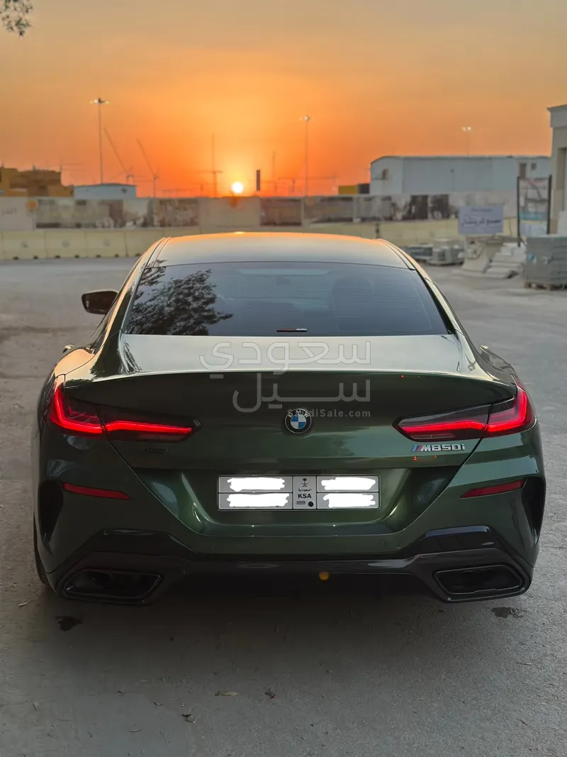 2020 بي ام دبليو الفئة الثامنة إم 850 أي