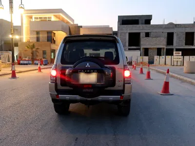 2018 متسوبيشي باجيرو