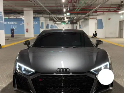 2023 اودي ار 8 في 10 بلس
